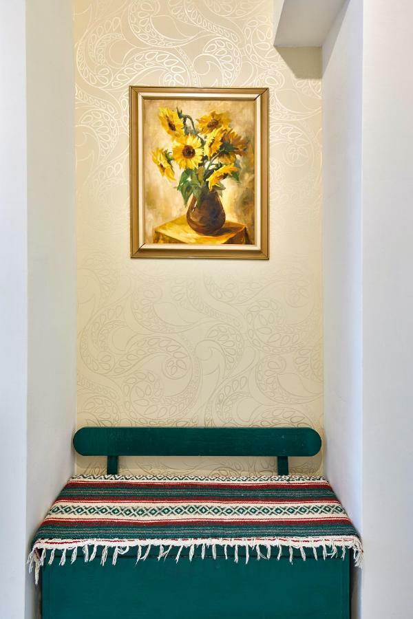 Pikachu'S Gallery - Historical Old Town Bratislava Esterno foto